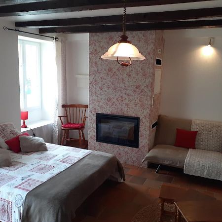Beaumont  Le Petit Bretigny旅馆 外观 照片